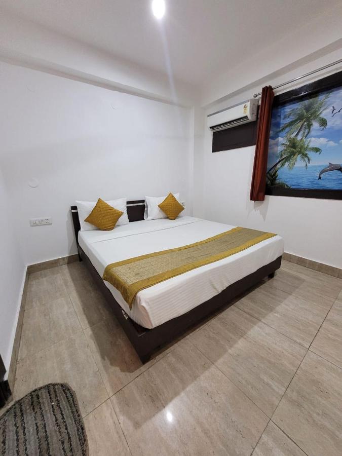 Bed and Breakfast Sky Residency Neu-Delhi Exterior foto